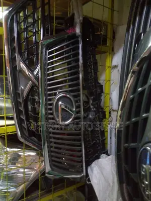 Lexus Grill 240(2008-2012)