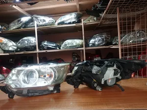 Suzuki Wagon R Stingray Zenon Headlights
