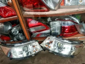 Stingray 2012 Wagon Zenon Headlights