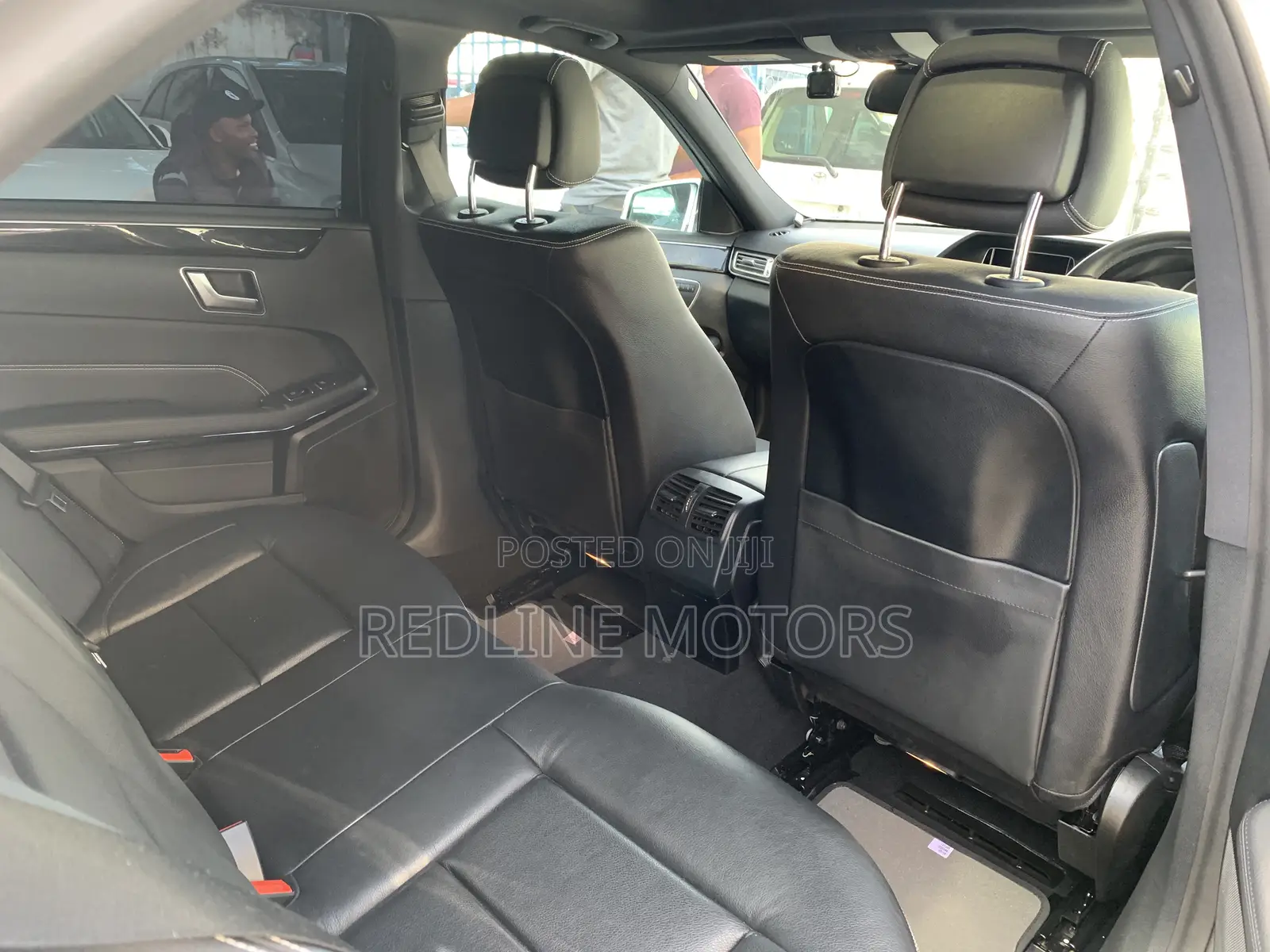 Mercedes-Benz E250 2016 Off white