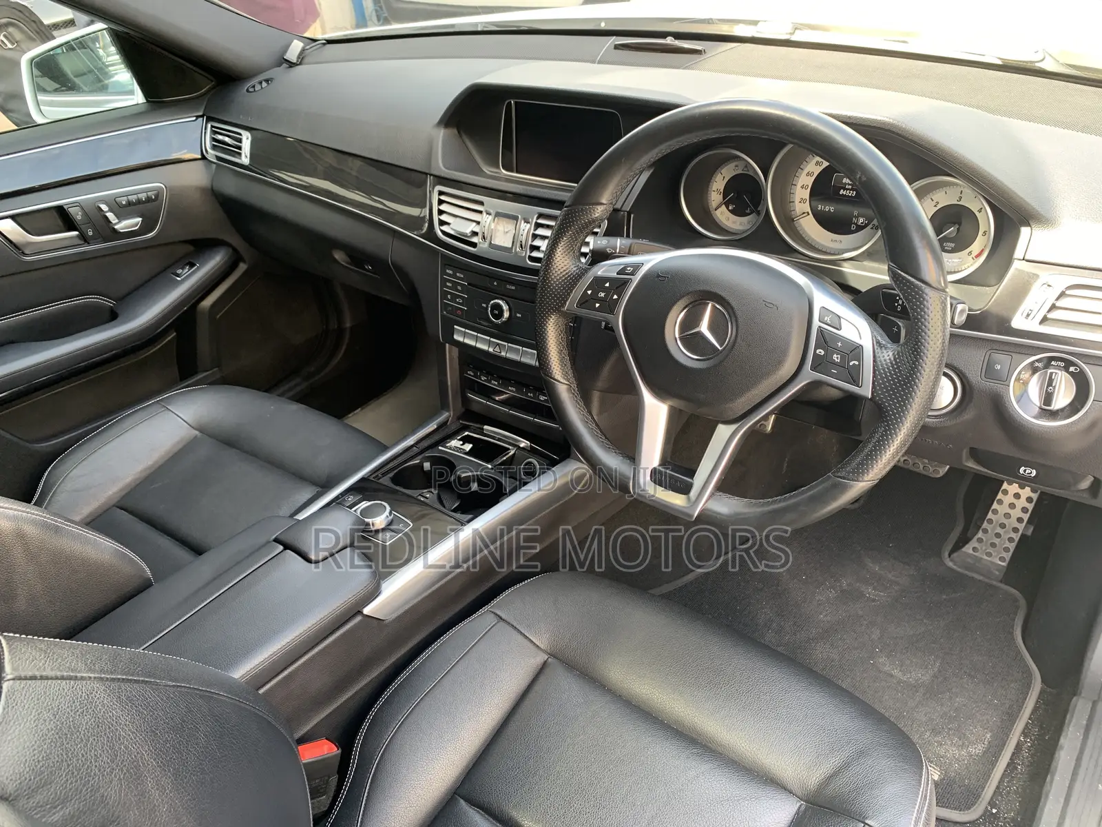 Mercedes-Benz E250 2016 Off white