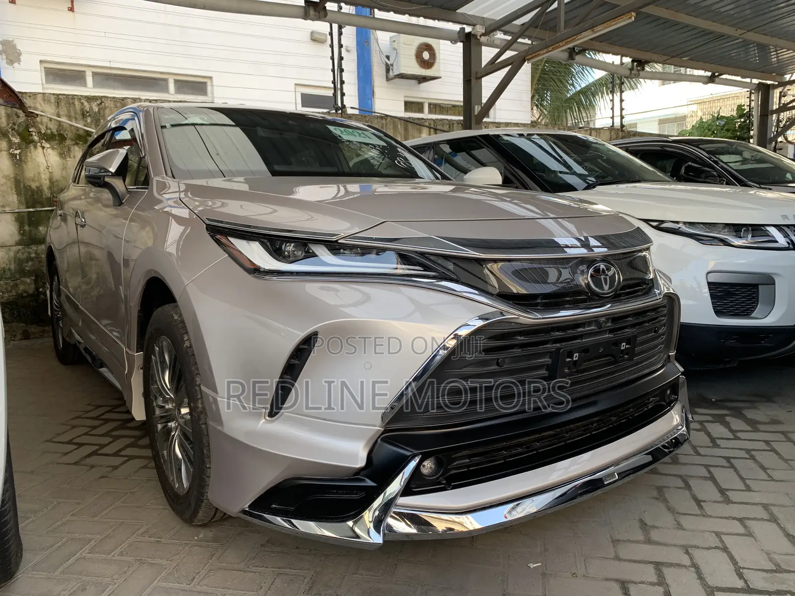 Toyota Harrier 2.5 Hybrid 2021 Ivory