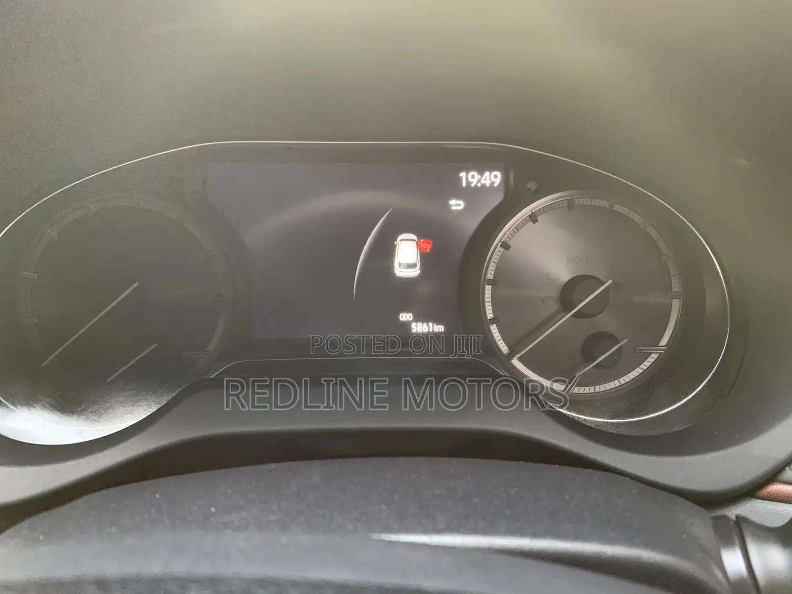 Toyota Harrier 2.5 Hybrid 2021 Ivory