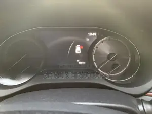 Toyota Harrier 2.5 Hybrid 2021 Ivory