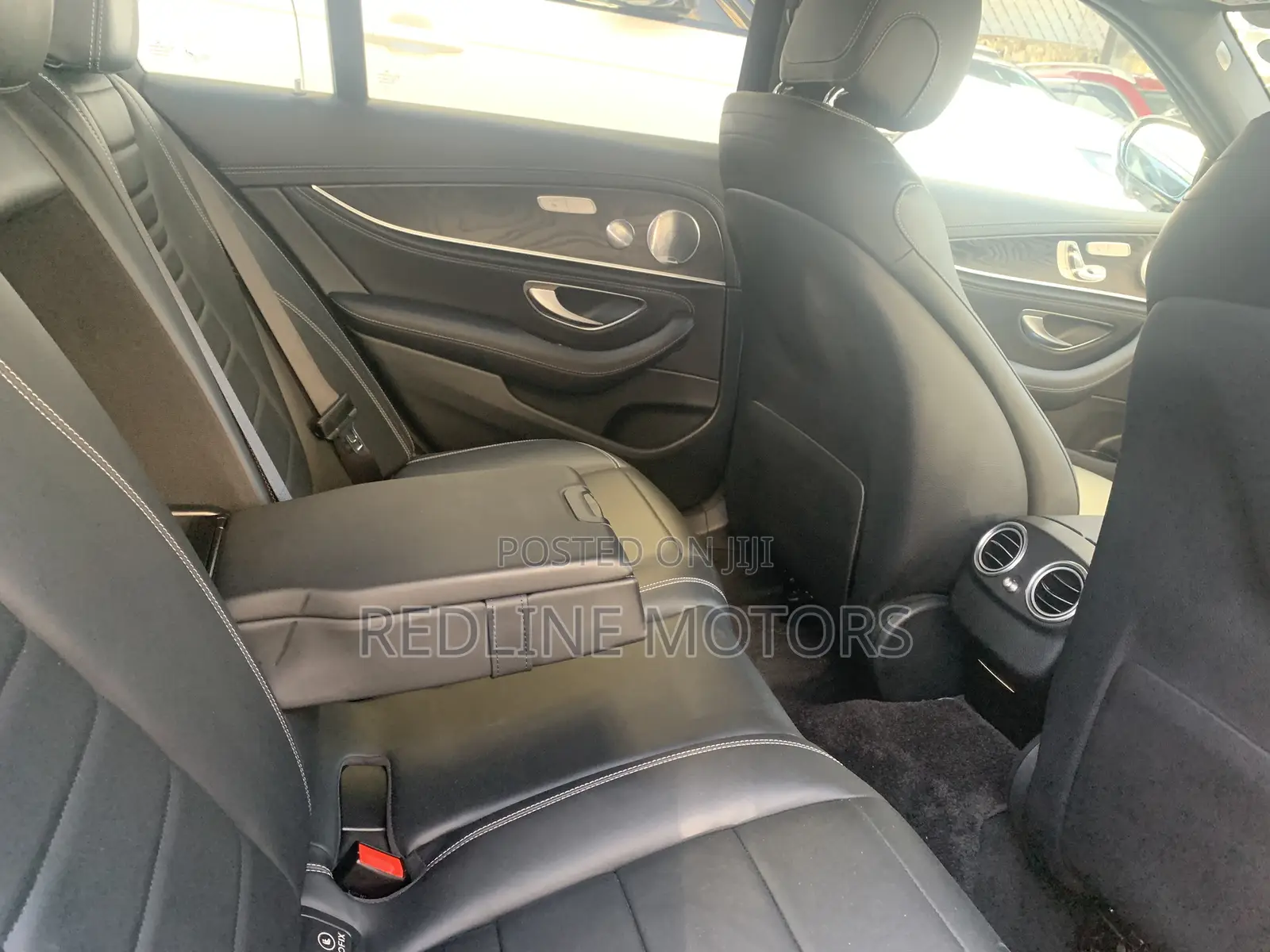 Mercedes-Benz E250 2018 Off white
