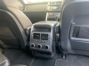 Land Rover Range Rover Sport SE 4x4 (3.0L 6cyl 8A) 2017 Off white