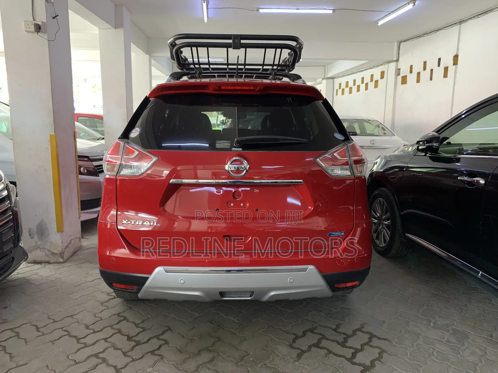 Nissan X-Trail 2.0 Petrol FWD 2016 Red