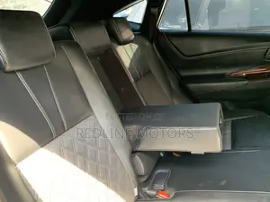 Toyota Harrier 2.0 2017 Matt Black