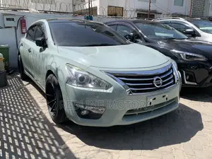 Nissan Teana 2015 Green