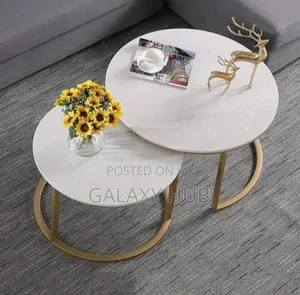 2 Pieces Wooden Nesting Tables