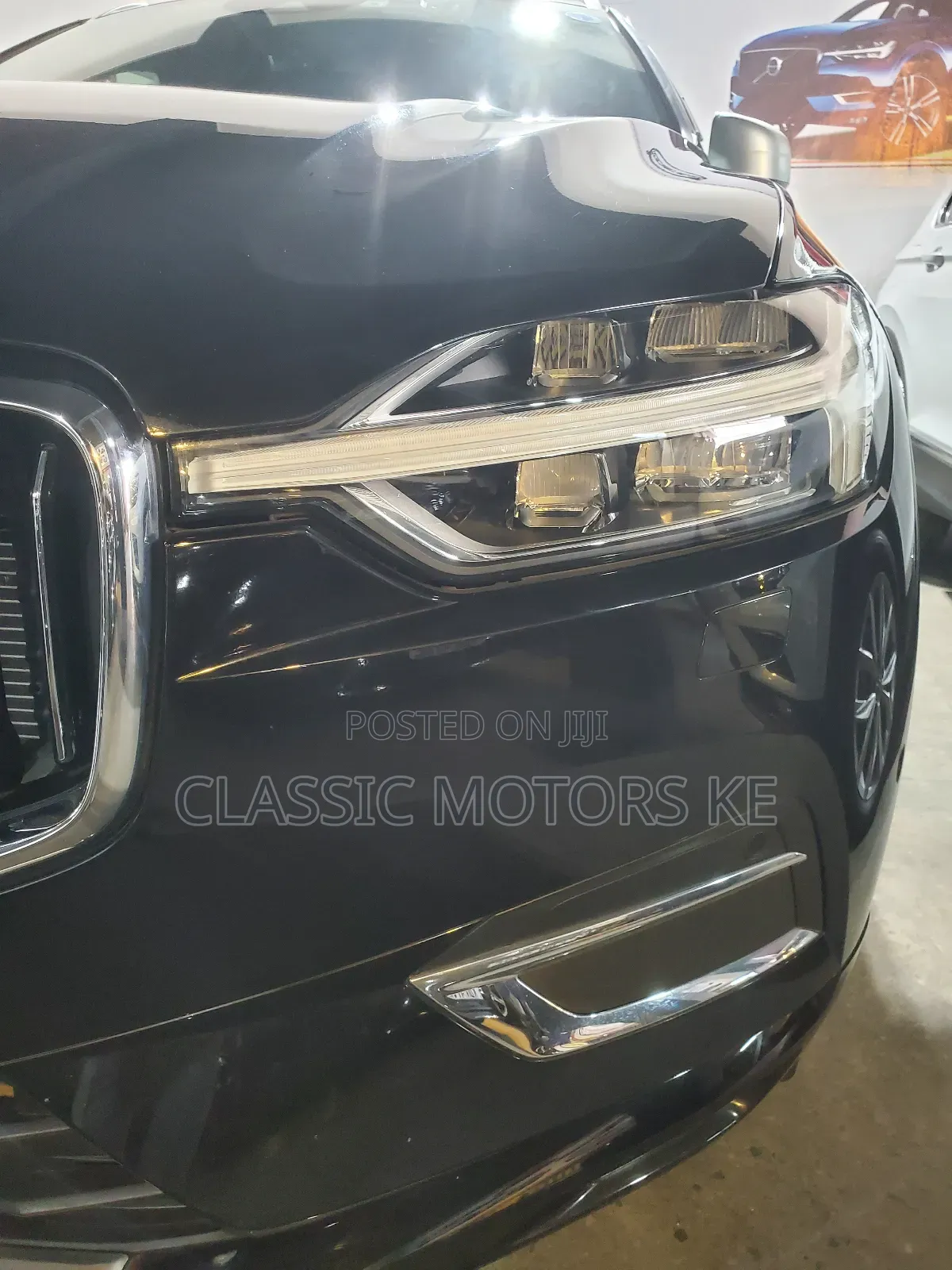 Volvo XC60 T5 Momentum AWD 2018 Black