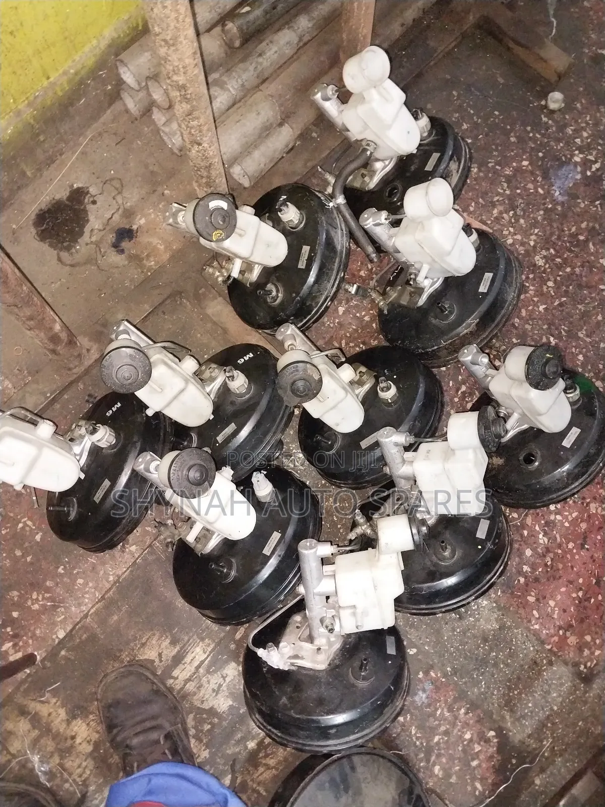 Brake Master Cylinder and Booster Complete Toyota Vigo