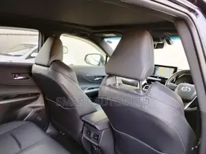 Toyota Harrier 2.0 2021 Black