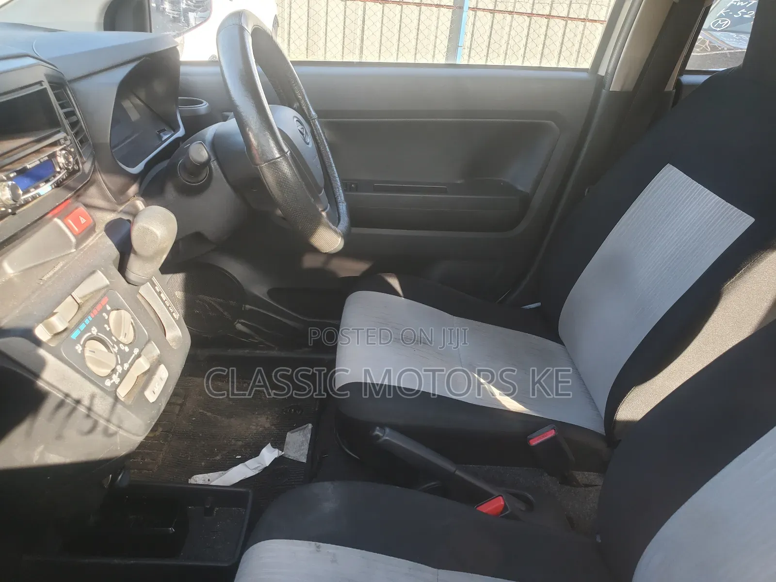 Daihatsu Mira 2018 White