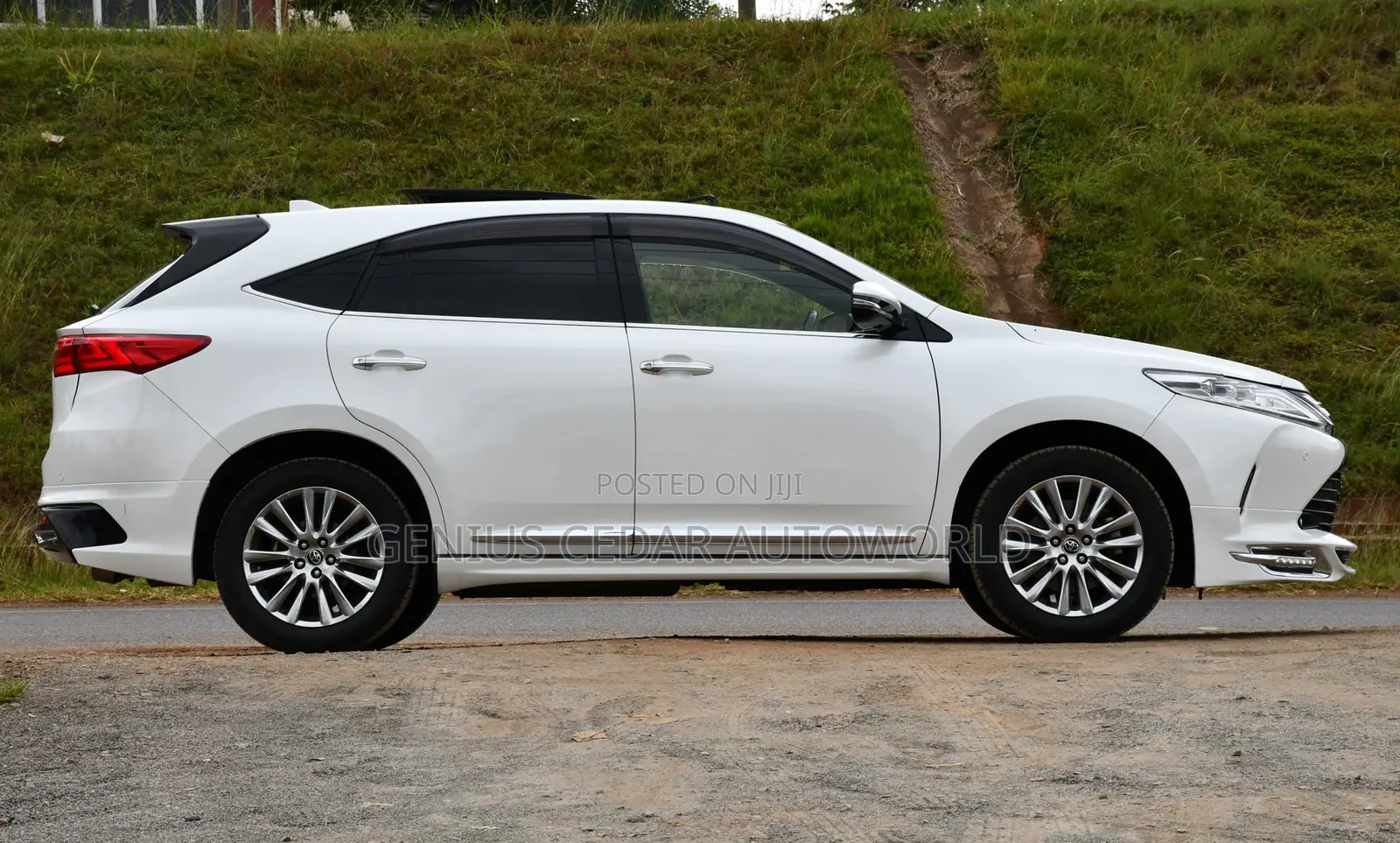 Toyota Harrier 2018 White