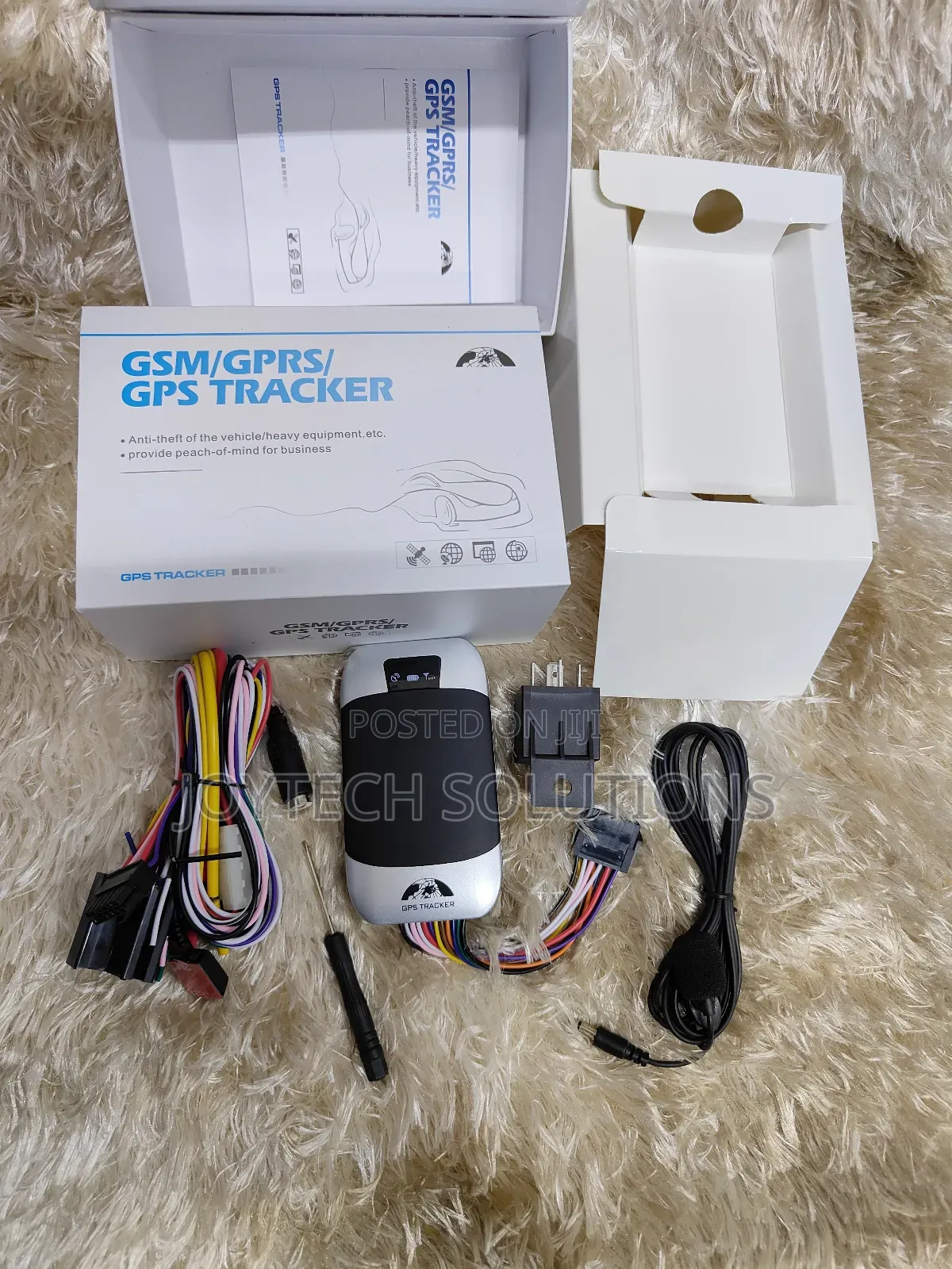 GPRS Real Time CAR Tracker. Accurate GSM Tracking Technology