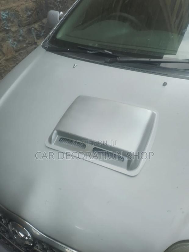 Silver Bonnet Hood Scoop