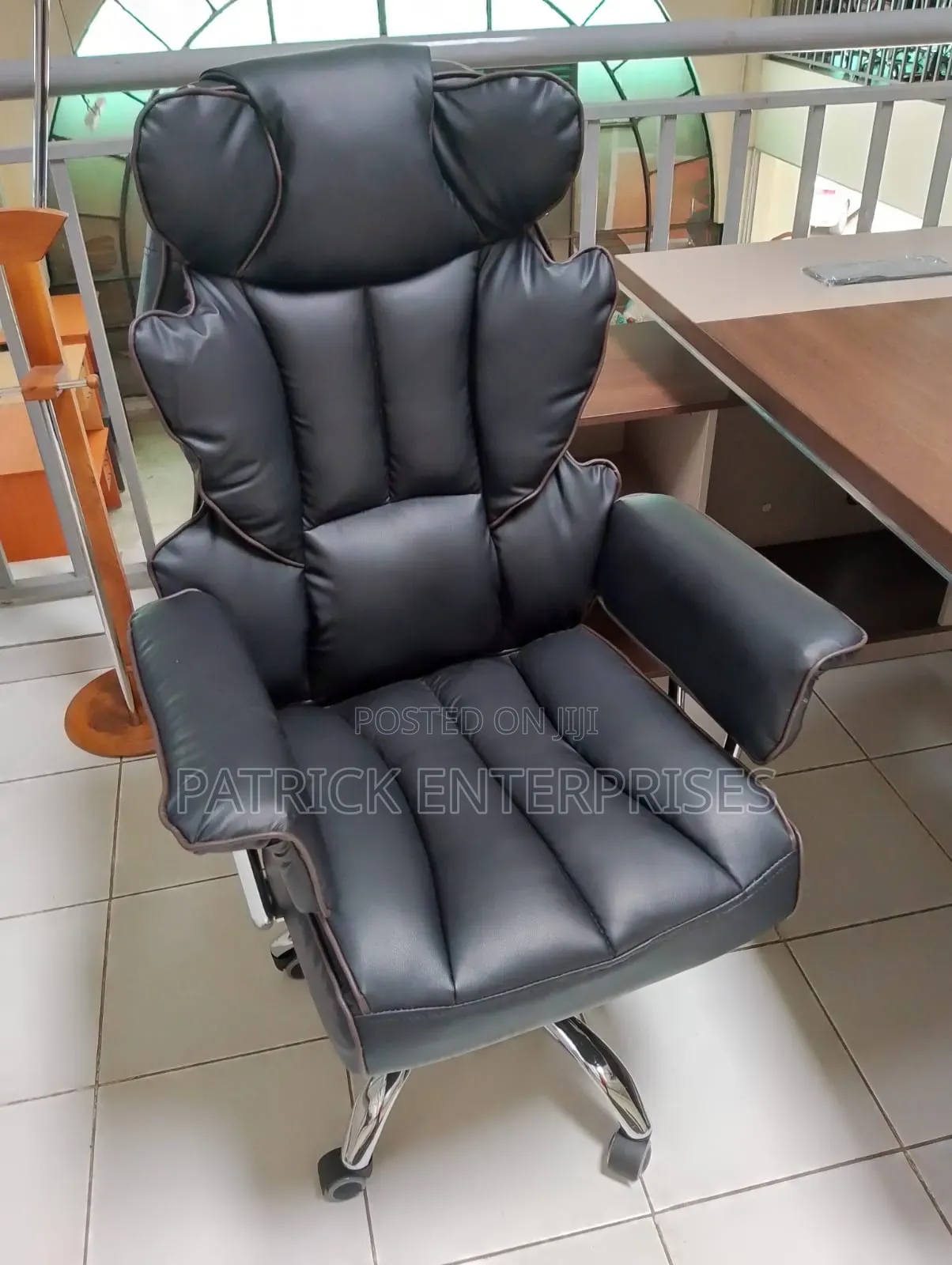 Executive Director's Office/Home Leather Chair