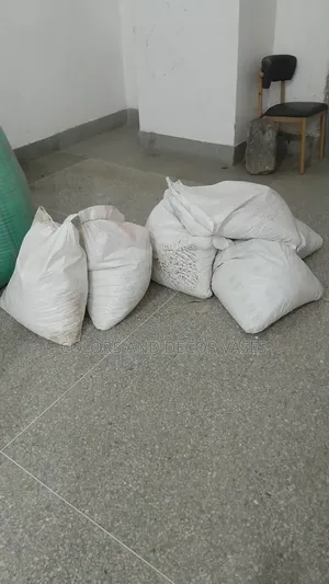 White Decorative Pebble Stones KSH 2500 25kg
