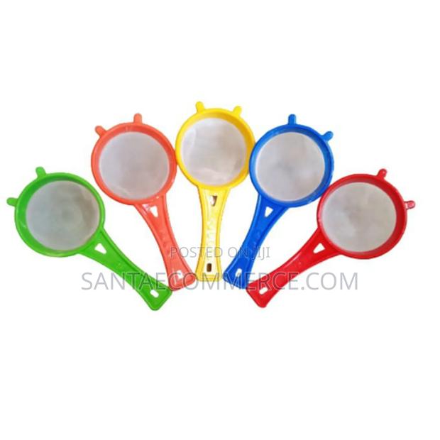 Plastic Tea Strainer (Medium) - main view