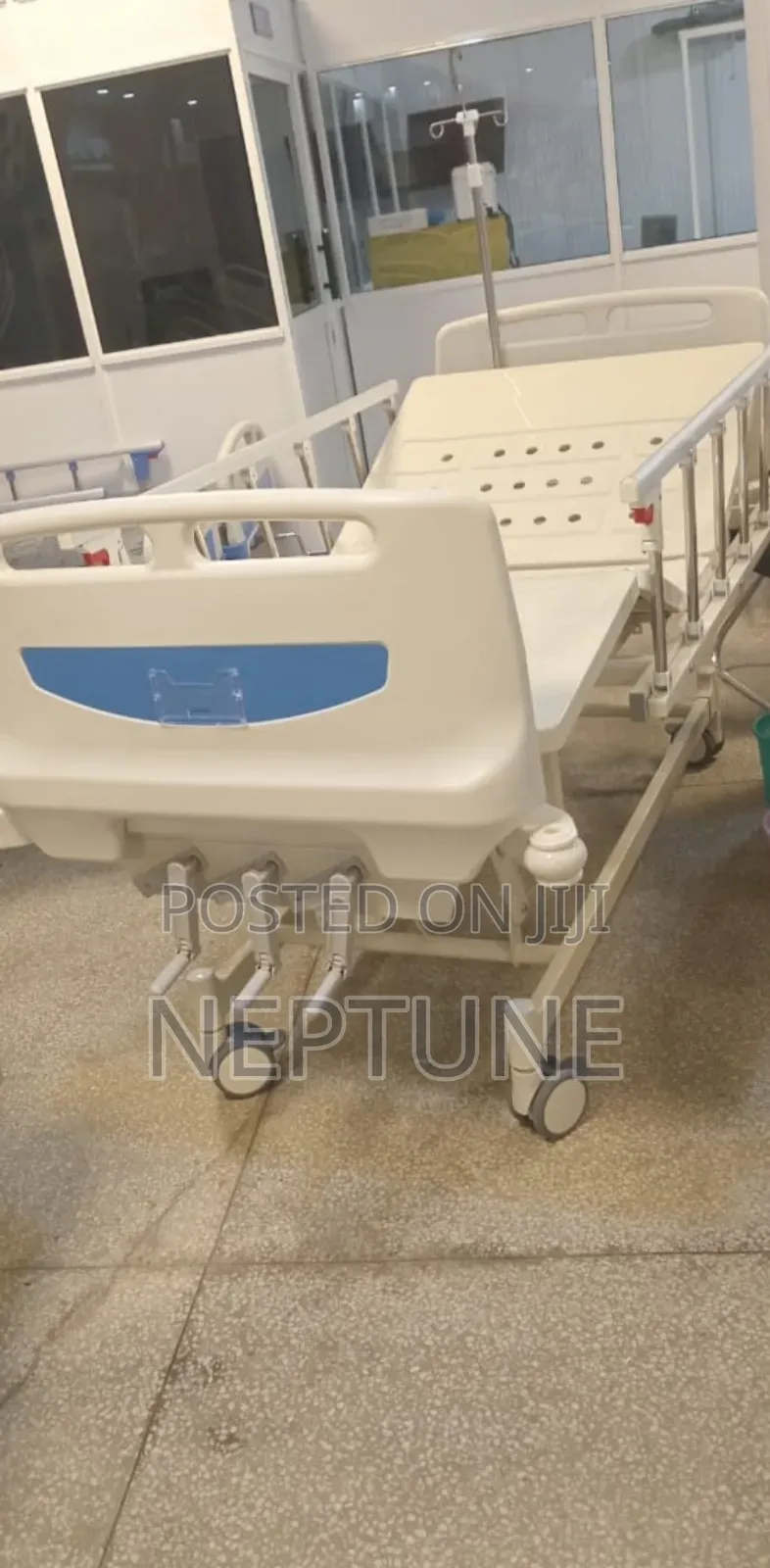 3crank Hospital Bed