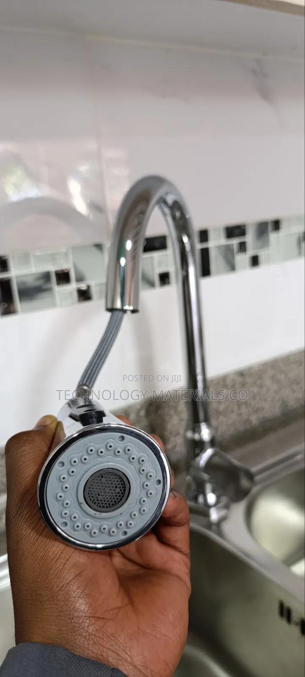 Single Handle Pull-Down Kitchen Faucet - thumbnail 2