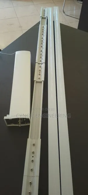 Smart Home Chic Motorized Curtain Rails