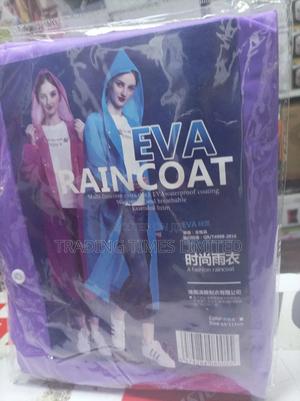 Rain Coats - Travel Friendly Raincoat - thumbnail 2