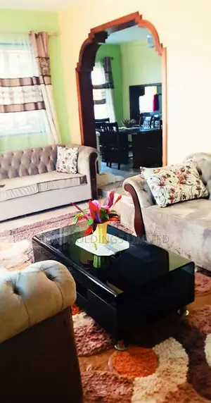 4bdrm Maisonette in Utange Estate for sale