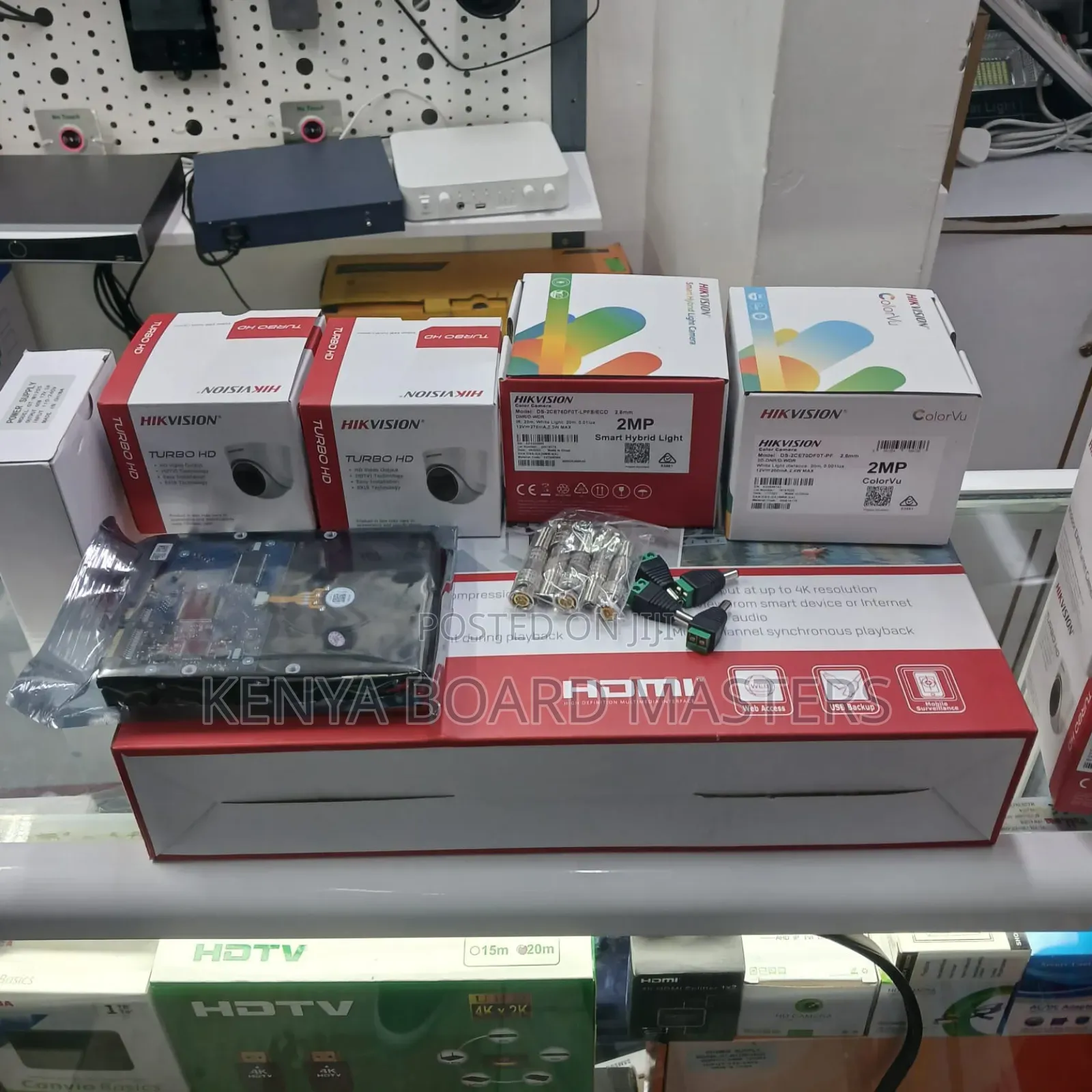 4 Cameras CCTV Hikvision// 4 Channels CCTV Compĺete 2mp CCTV