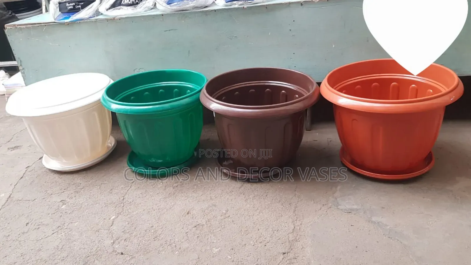 Round Big Vase With Underliner KSH 1200