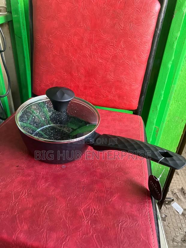 Gas Stove Universal Wok Soup Pot Smoke-Free Flat Bottom Pan