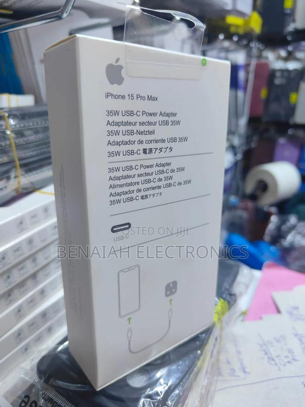 iPhone 15 Pro Max 35 Watts Usb- C to C - thumbnail 2