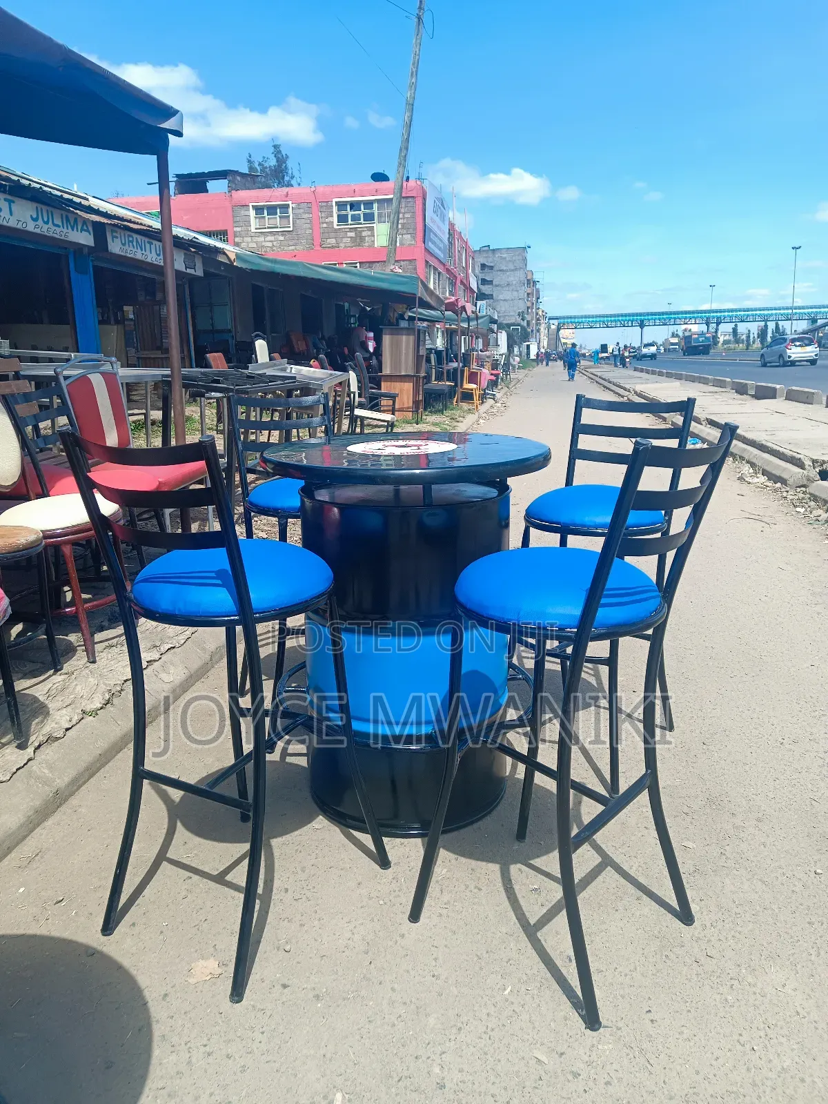 Bar Set of Drum Table and High Stools, Blue and Black