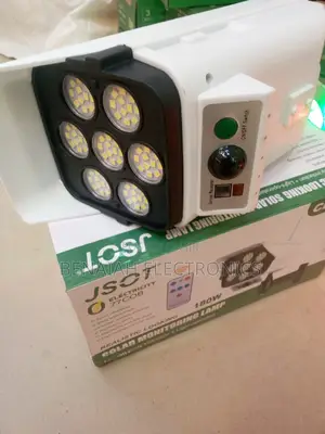 Solar Monitoring Lamp.180 Watts With Night Sensor