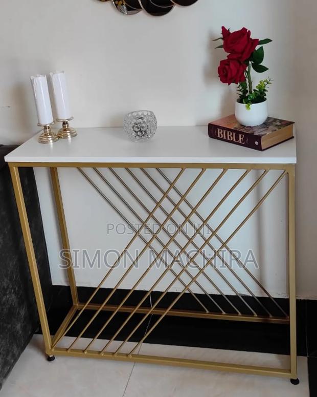 Console Table Console Table - main view