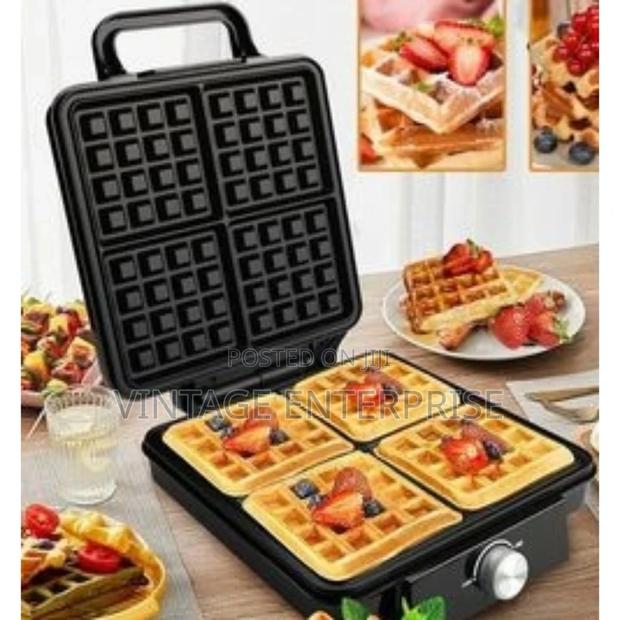 Electric 4 Slice Waffle   - main view