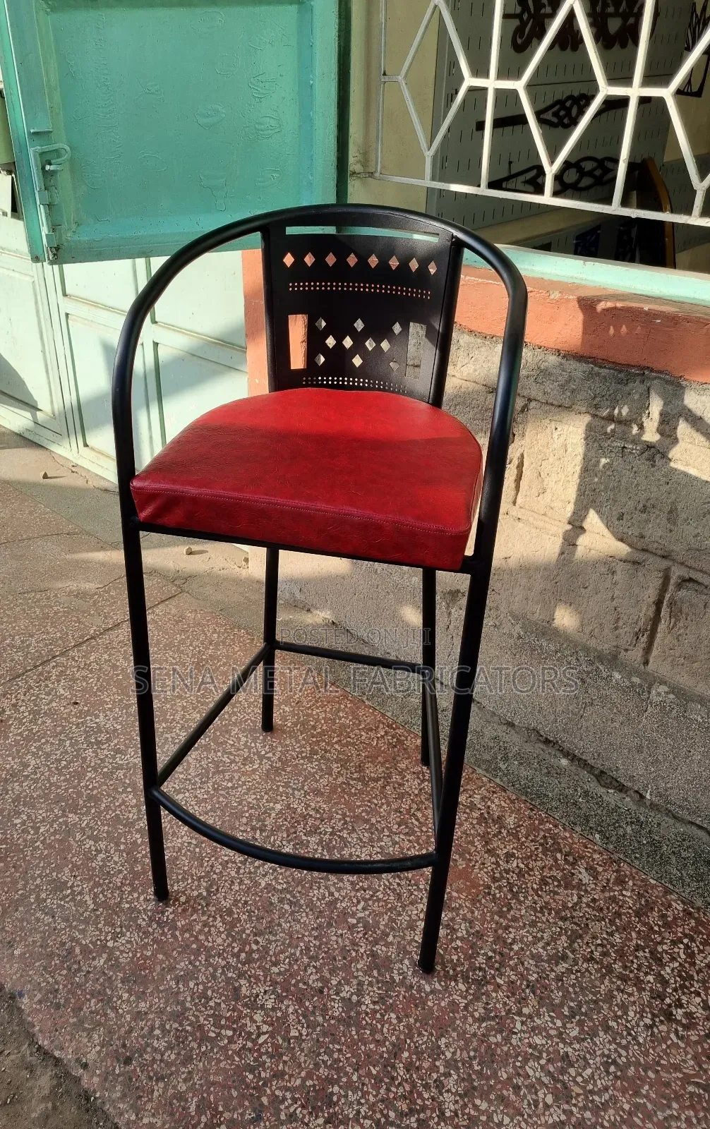 Hihigh-Quality Laser Cut Powder-Coated High Stools.
