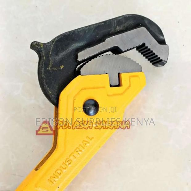 Pipe Wrench Ingco Ratcheting Pipe Wrench 14" Pipe Range - thumbnail 3