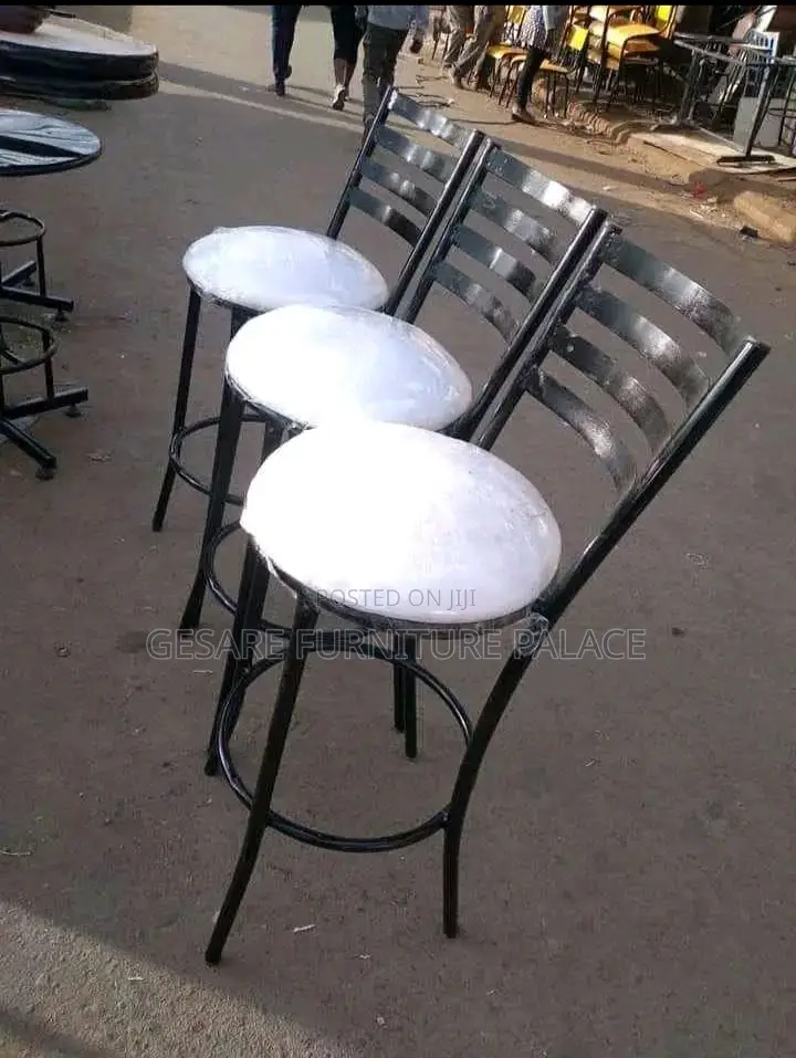 High Seats Sina Taabu