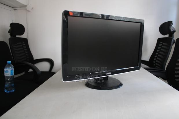 Dell LCD Monitor (ST2210B) - thumbnail 2