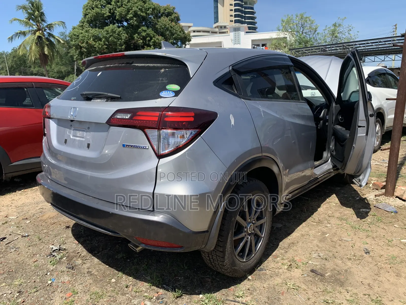 Honda Vezel 1.5 Hybrid 2WD 2017 Silver
