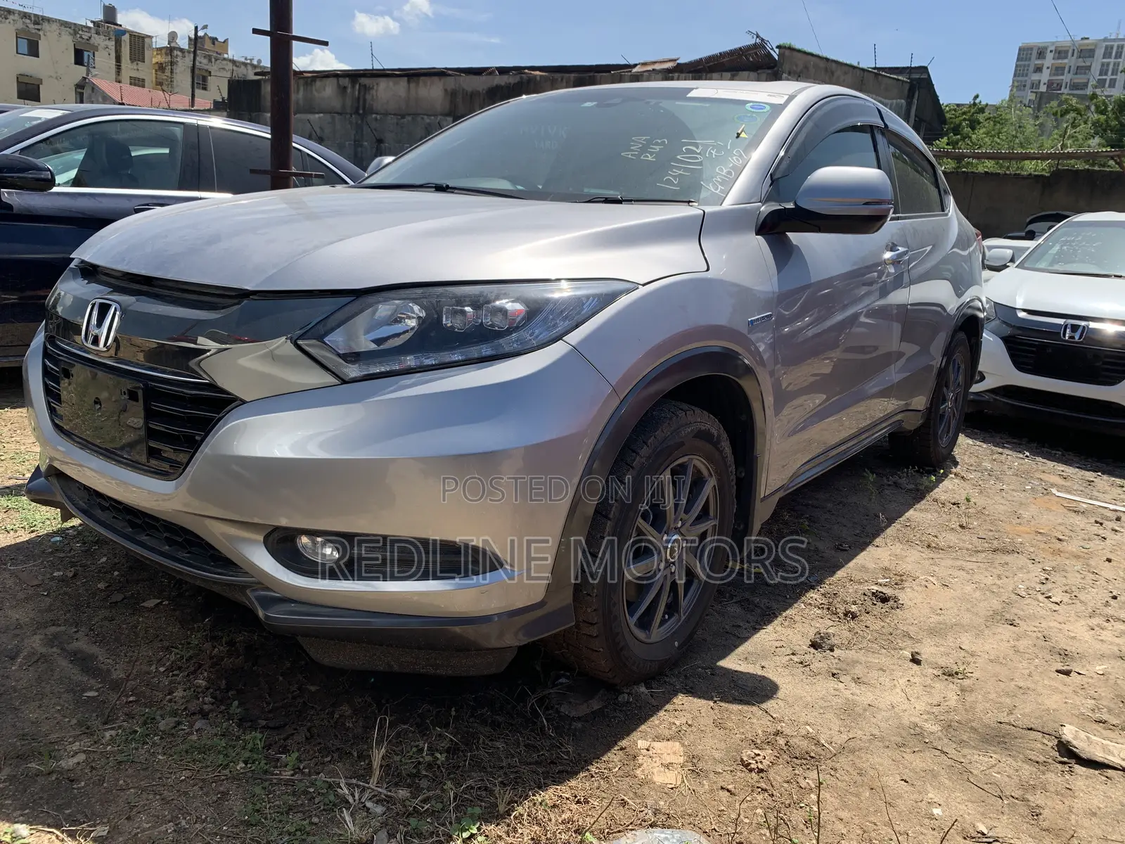 Honda Vezel 1.5 Hybrid 2WD 2017 Silver