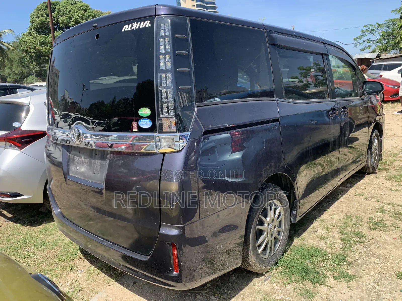 Toyota Voxy 2016 Purple