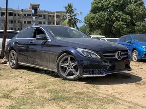 Mercedes-Benz C200 2018 Blue
