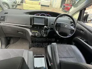 Toyota Estima 2017 White