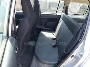 Toyota Probox 2018 Silver