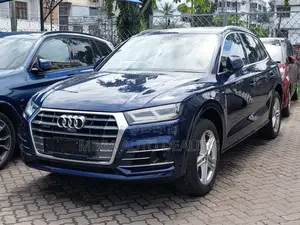 Audi Q5 2.0T Premium AWD quattro 2019 Blue