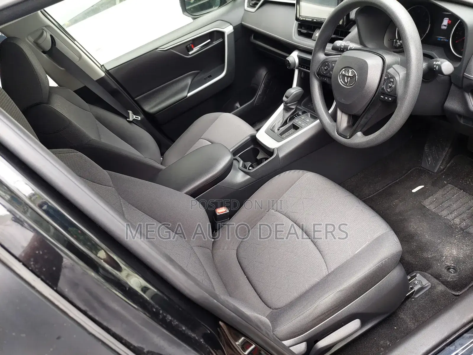 Toyota RAV4 2020 Matt Black