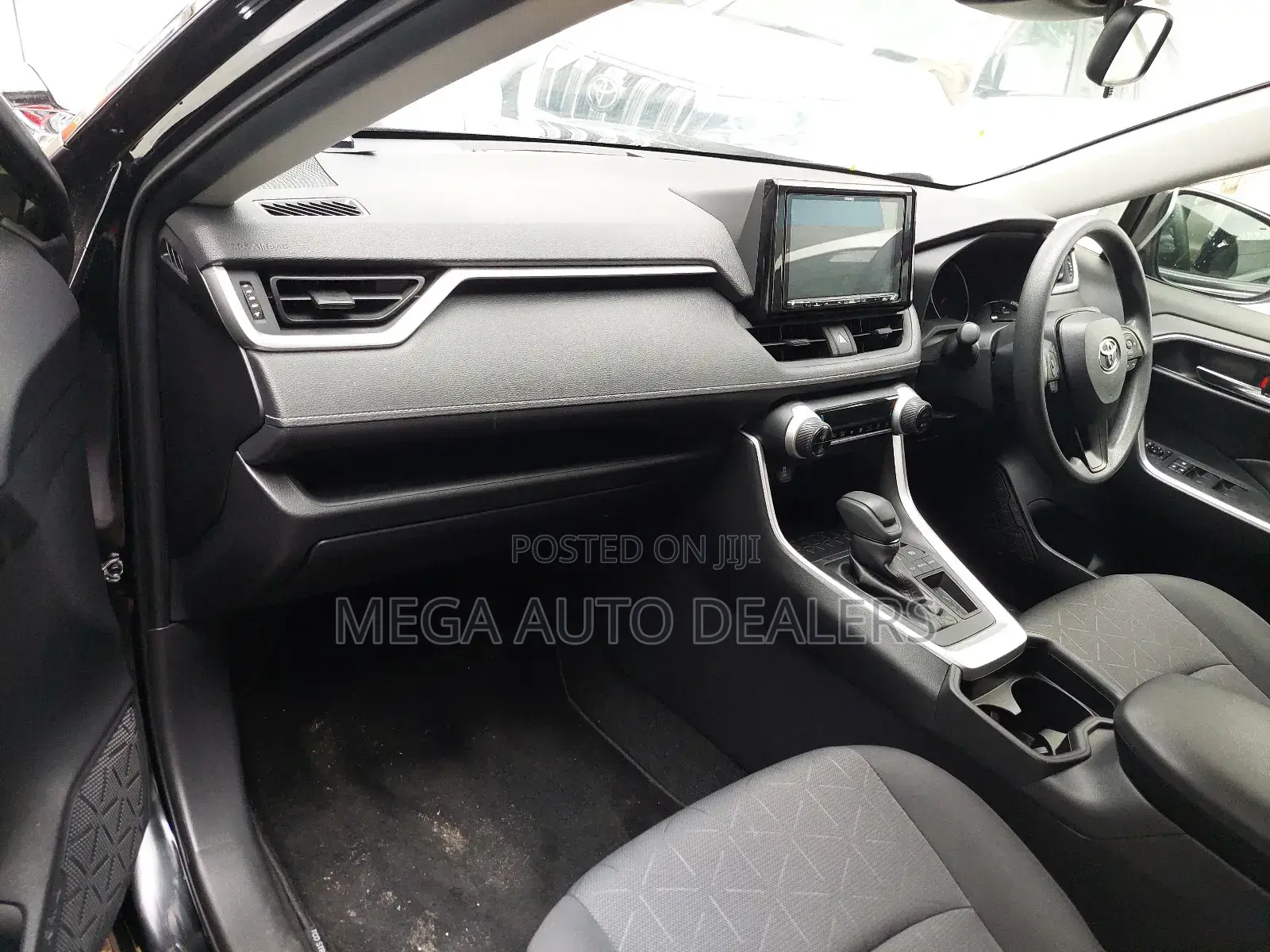 Toyota RAV4 2020 Matt Black